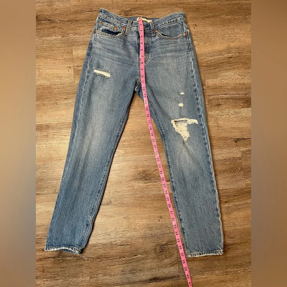 Levi's Big E Wedgie Premium Denim Blue Jeans Womens Size 27 x 26.5 Inseam - Picture 7 of 7